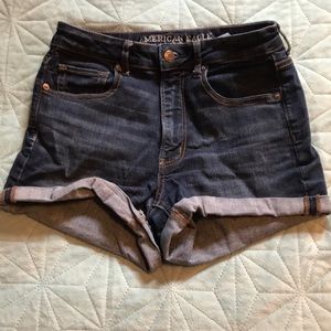 American Eagle super stretch short!